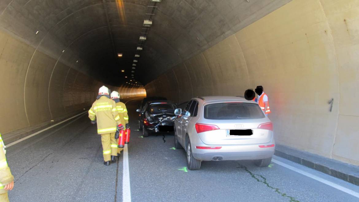 Aufräumen nach Verkehrsunfall