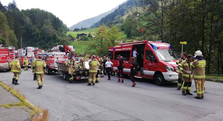 Personenrettung aus Salzach