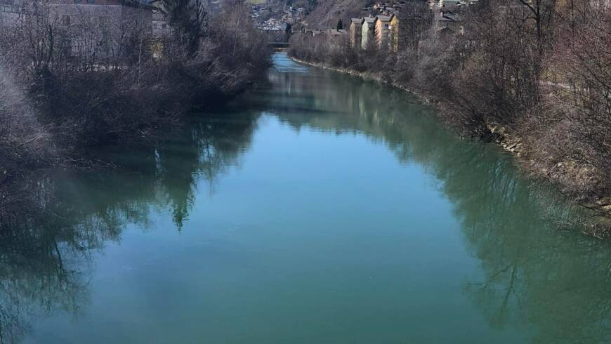 Personenrettung aus Salzach