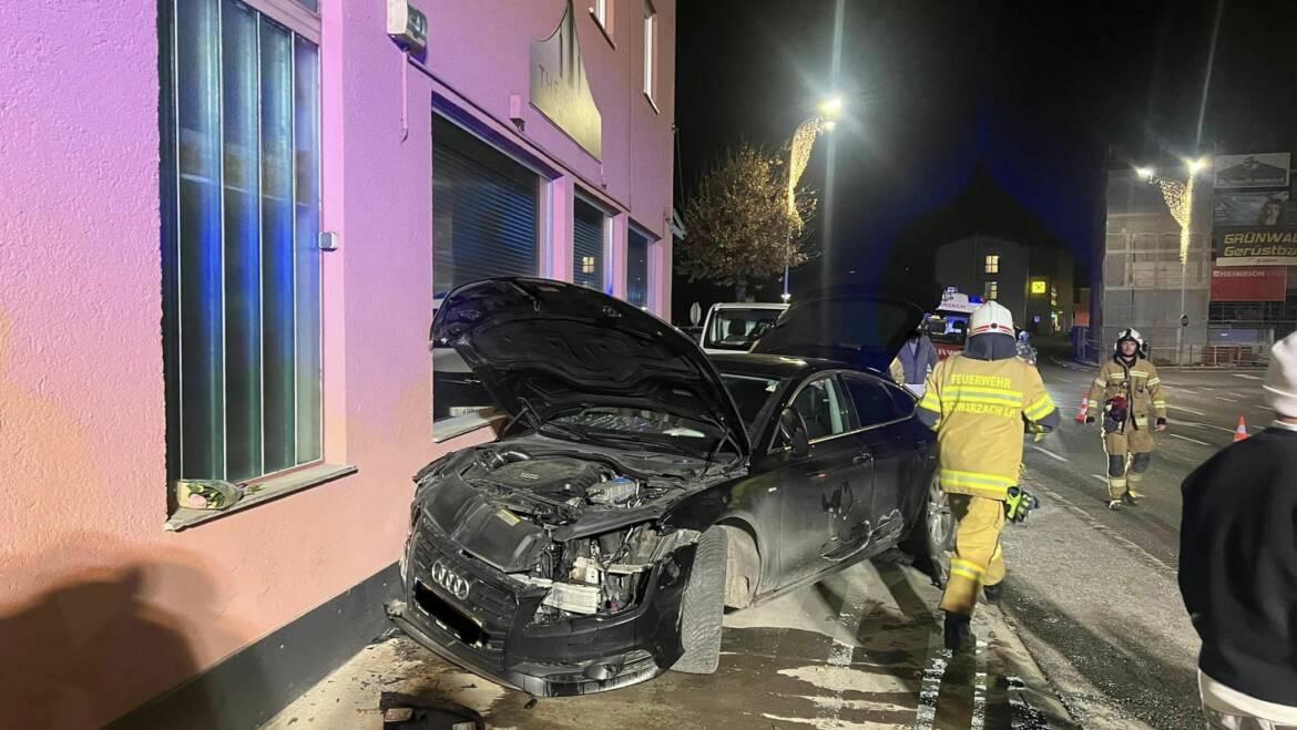 Aufräumen nach Verkehrsunfall