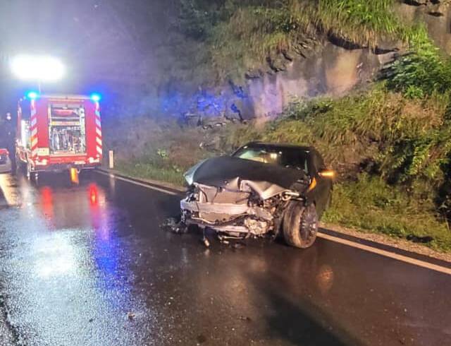 Aufräumen nach Verkehrsunfall